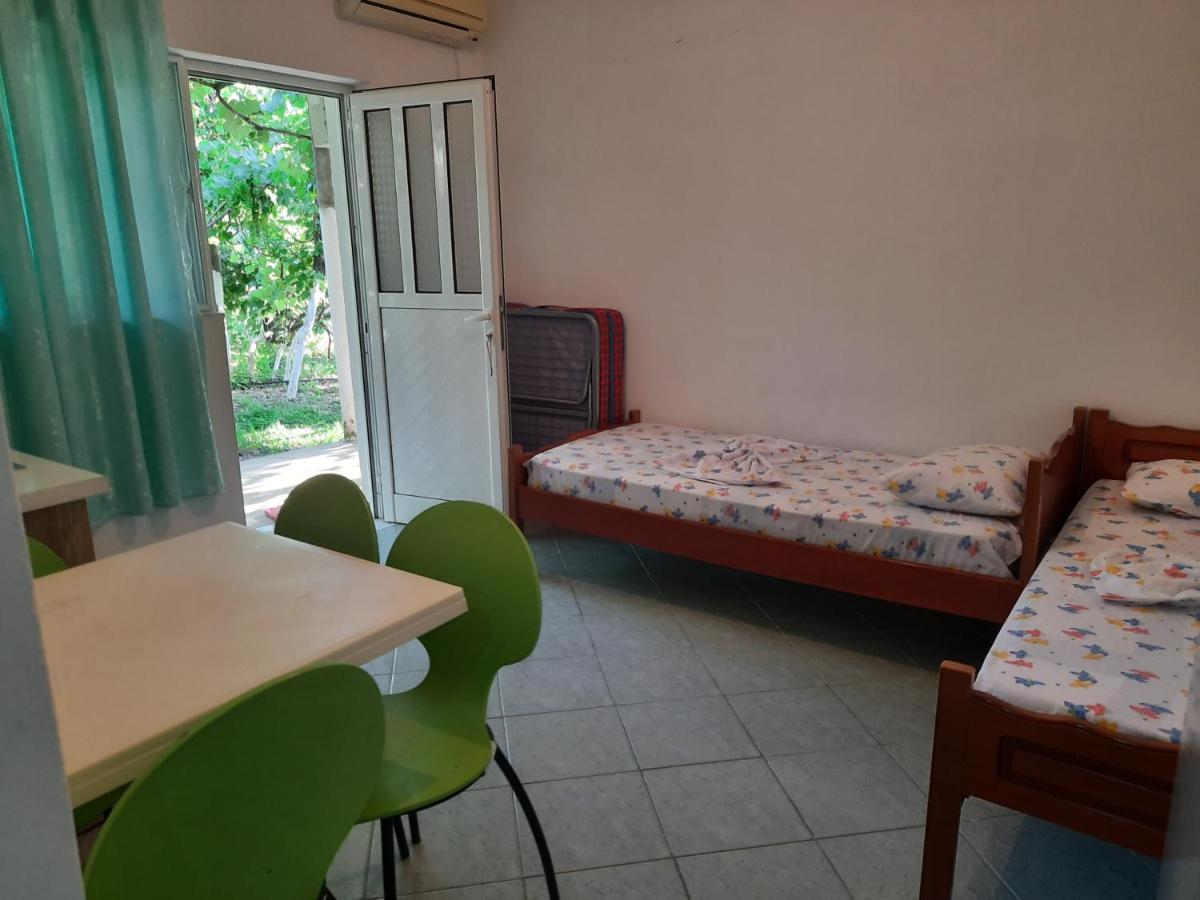 Hillside Apartments Borsh Zewnętrze zdjęcie